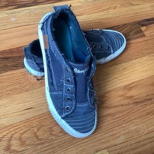 👟 women’s Blowfish